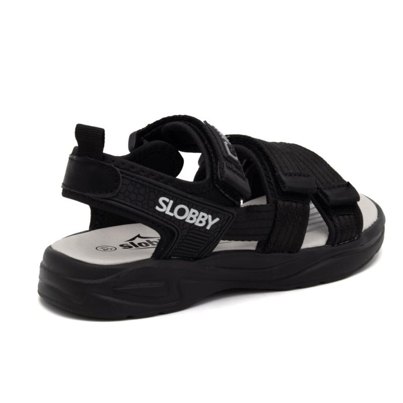 BASUTĖS SLOBBY