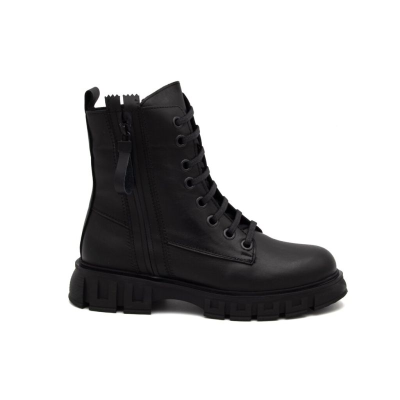 BOOTS SHOES FASHION