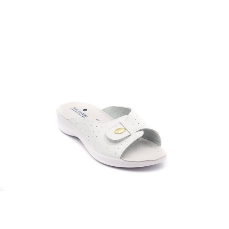 MEDICAL SLIPPERS BEST MEDICAL