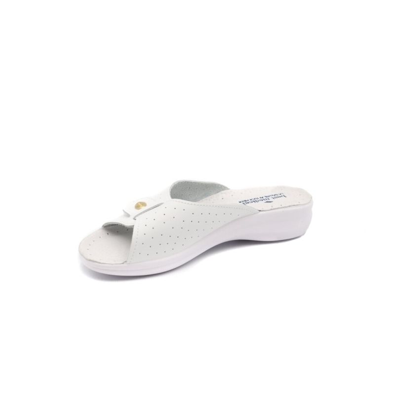 MEDICAL SLIPPERS BEST MEDICAL