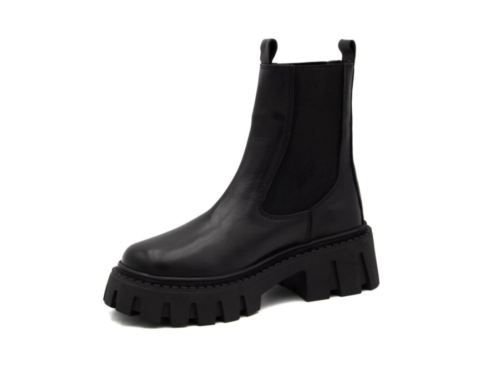BOOTS SHOES FASHION