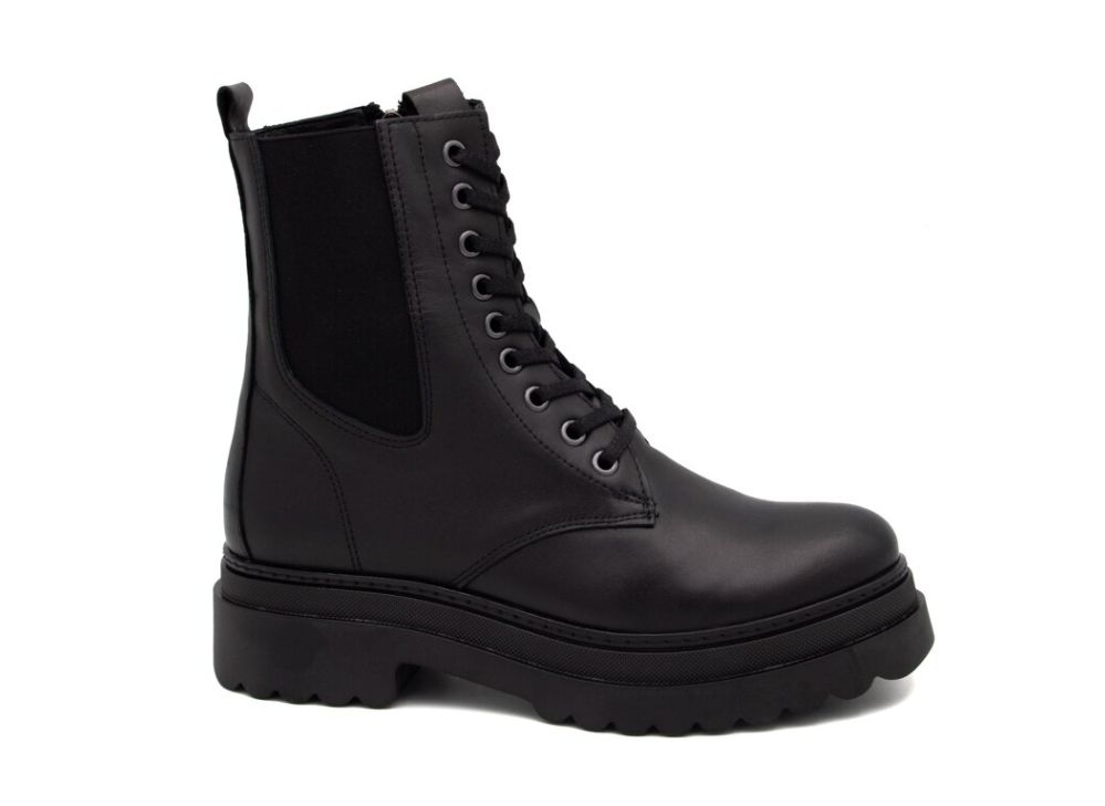 BOOTS SHOES FASHION