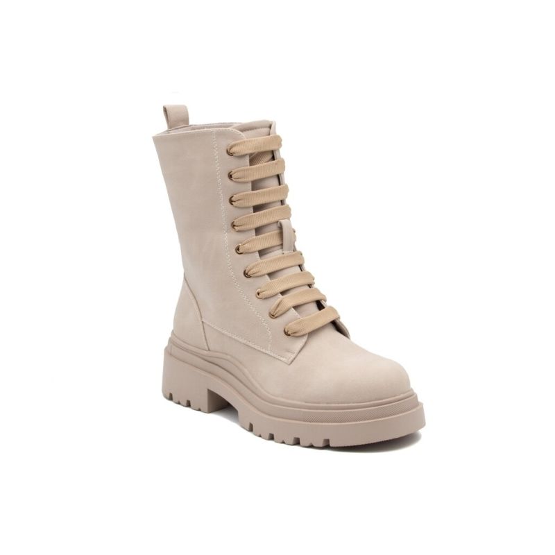 SUPREME BOOTS