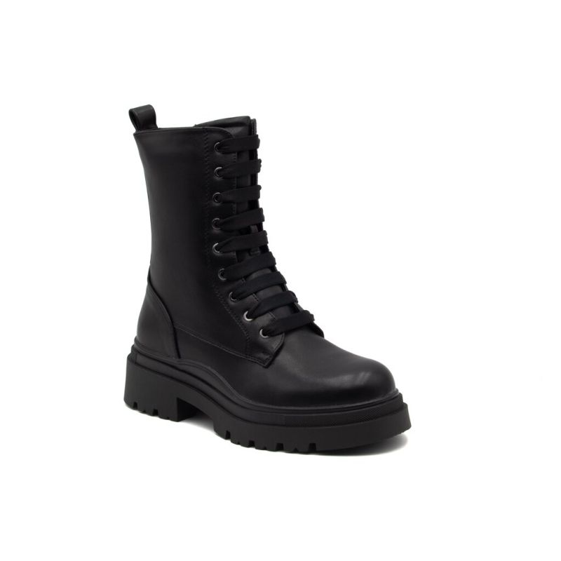 SUPREME BOOTS