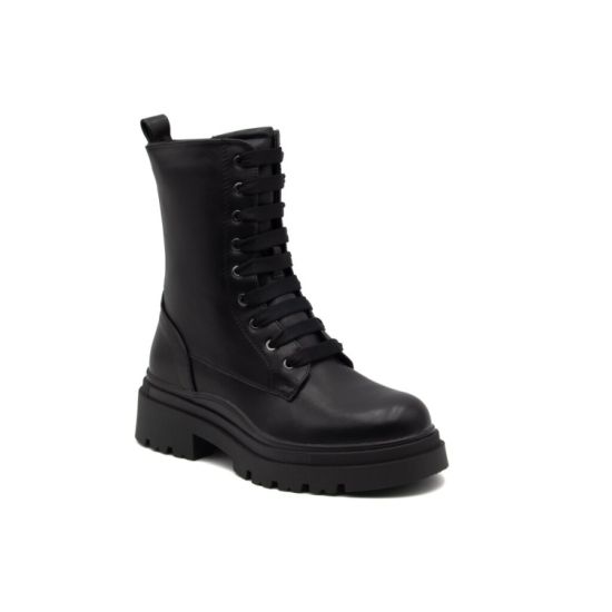 SUPREME BOOTS