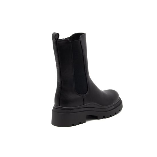 SUPREME BOOTS