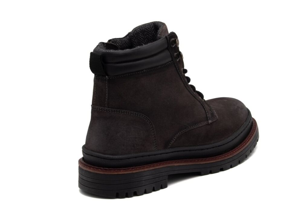 AULINUKAI DOCKERS