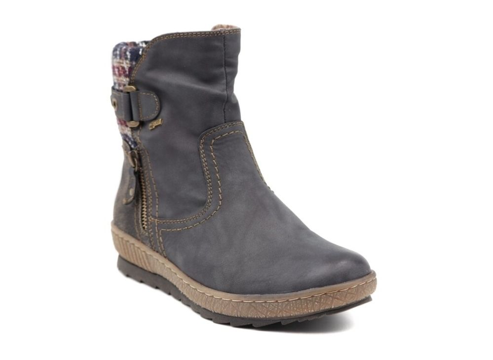 winter boots relife