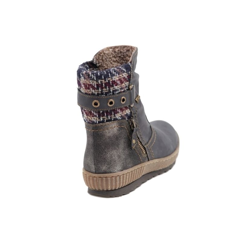 winter boots relife