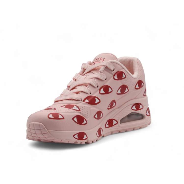 SKECHERS