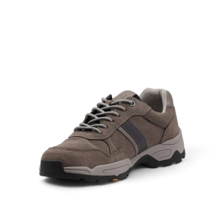 CAMEL ACTIVE