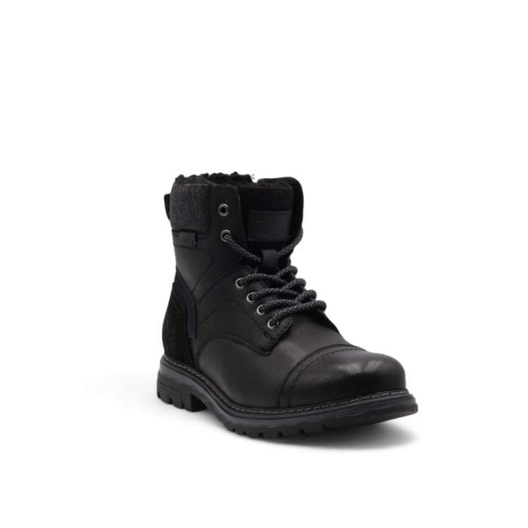 DOCKERS