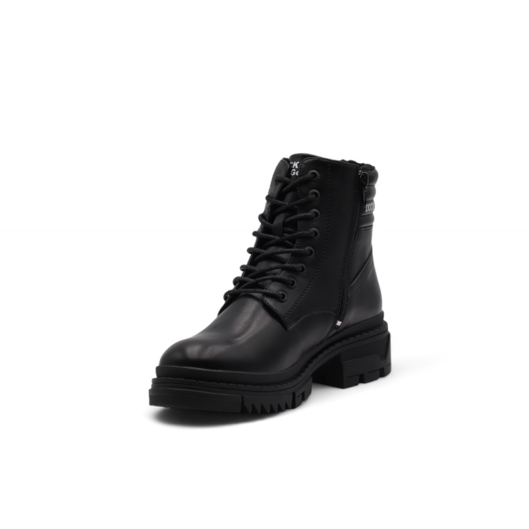 DOCKERS