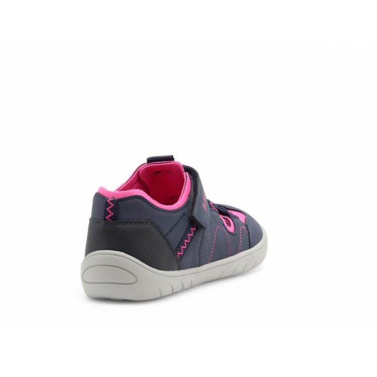 BM FOOTWEAR