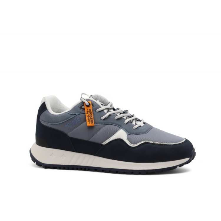 DOCKERS
