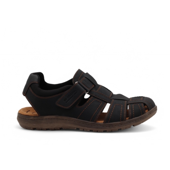 BM FOOTWEAR