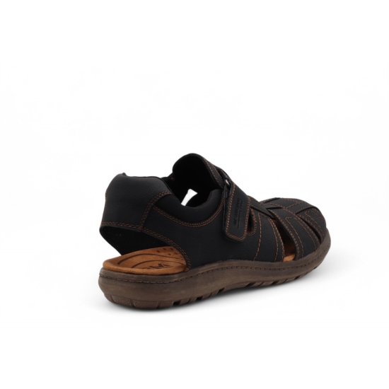 BM FOOTWEAR