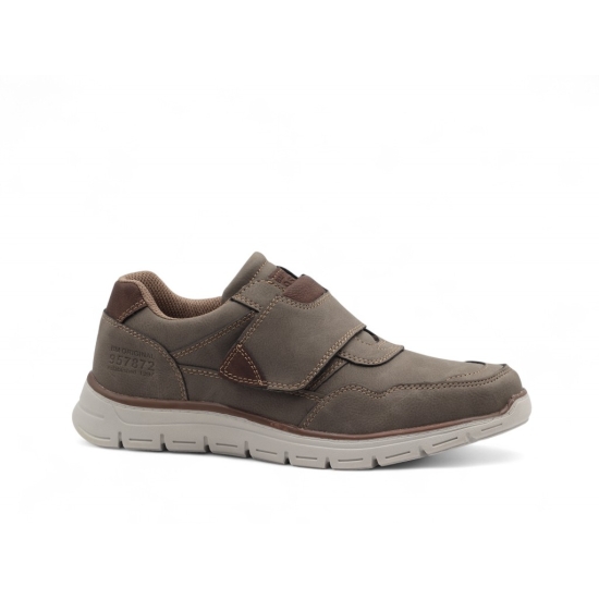BM FOOTWEAR