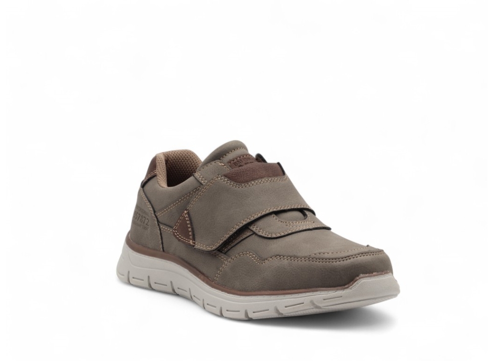 BM FOOTWEAR