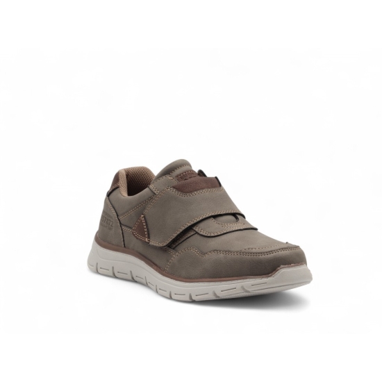 BM FOOTWEAR