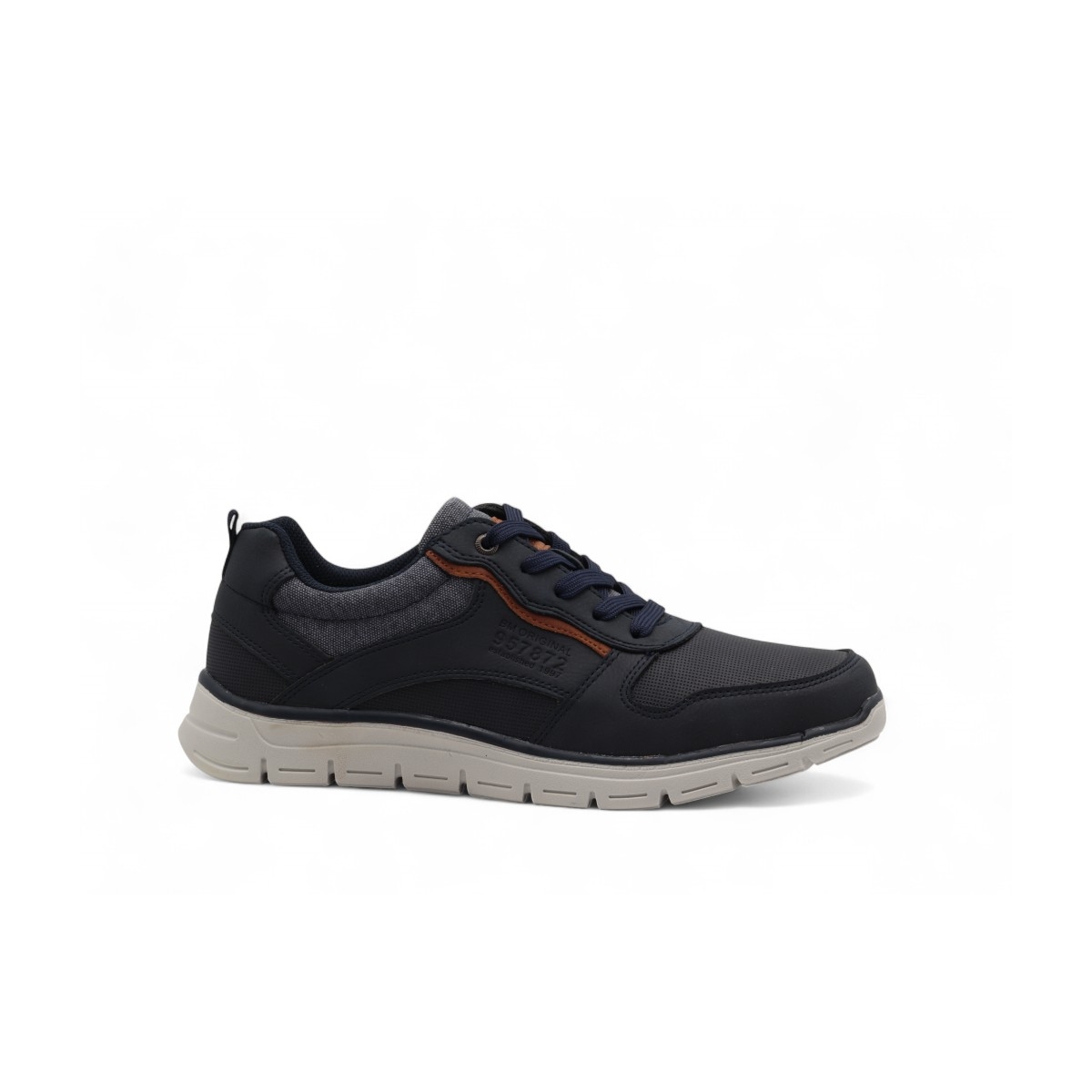 BM FOOTWEAR