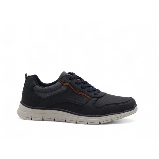 BM FOOTWEAR
