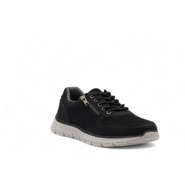 BM FOOTWEAR