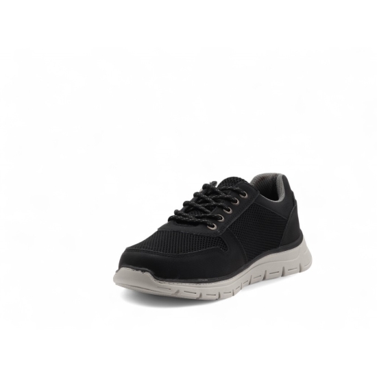 BM FOOTWEAR