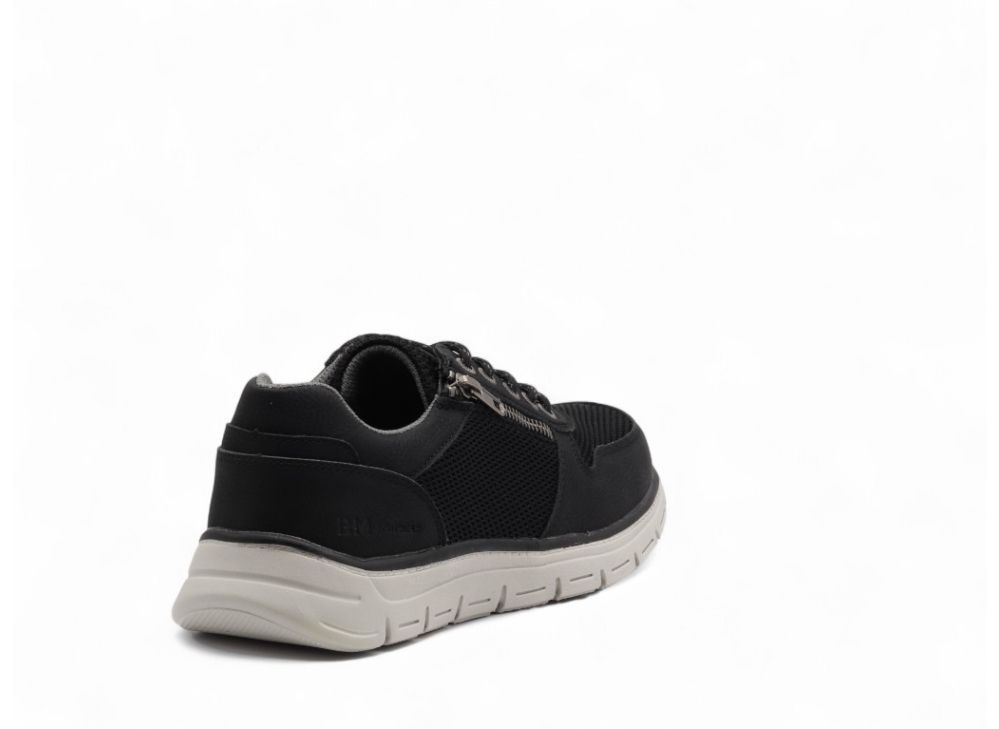BM FOOTWEAR