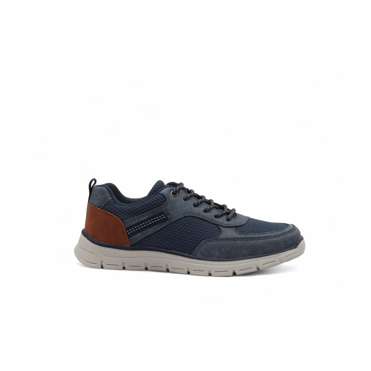 BM FOOTWEAR