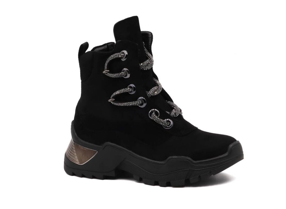 SCANDI BOOTS