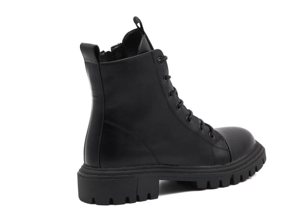 SCANDI BOOTS