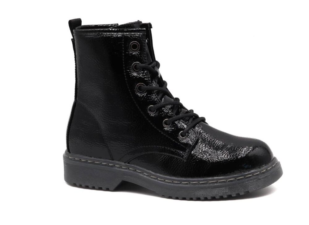 SUPREME BOOTS