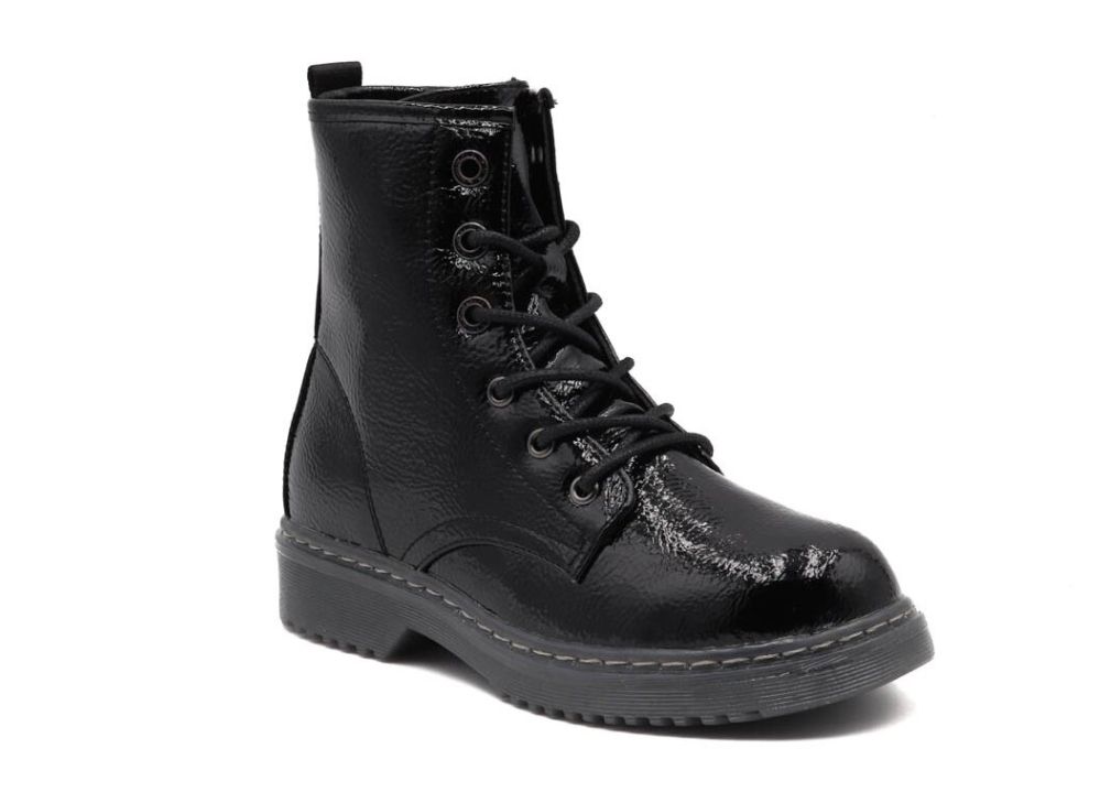 SUPREME BOOTS