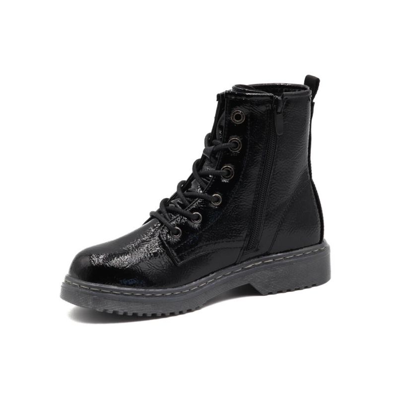 SUPREME BOOTS