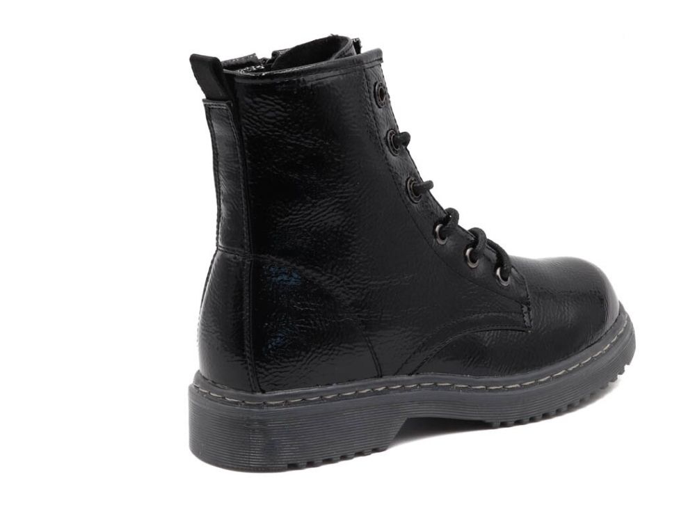 SUPREME BOOTS