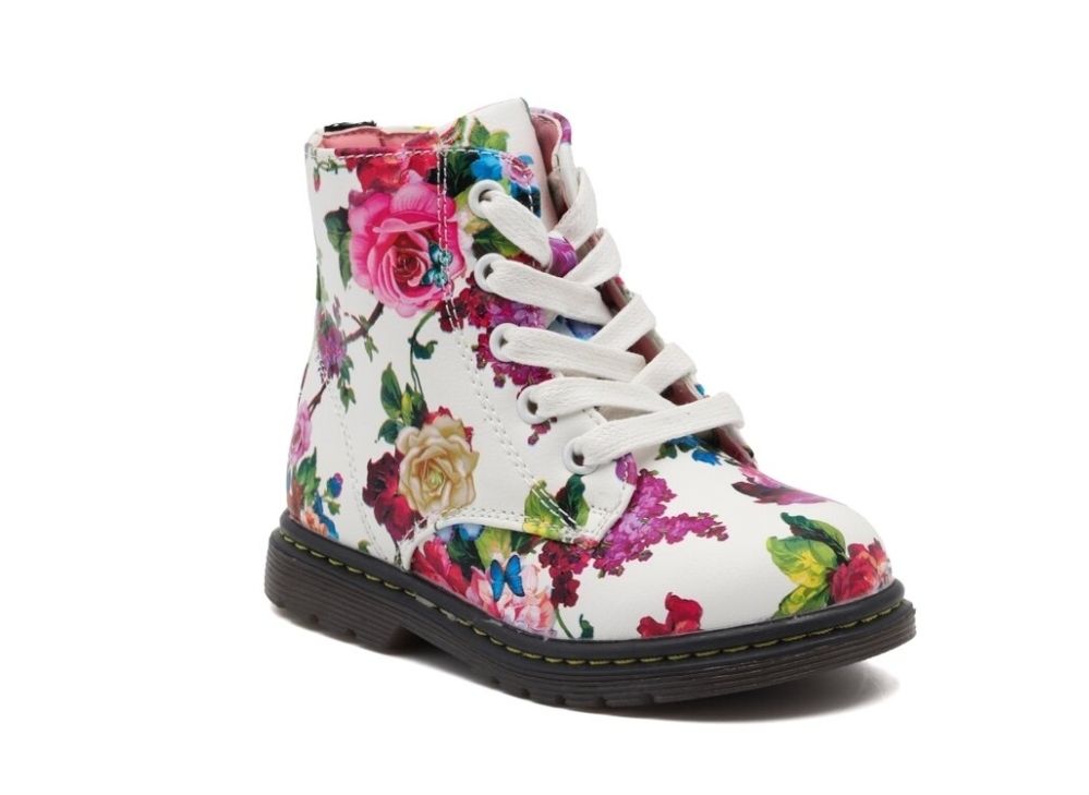 SLOBBY BOOTS
